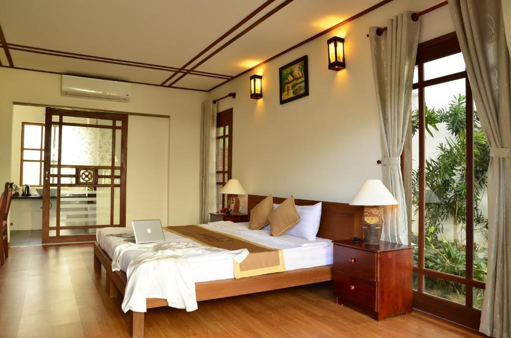 Riverside Bamboo Resort Хойан Экстерьер фото